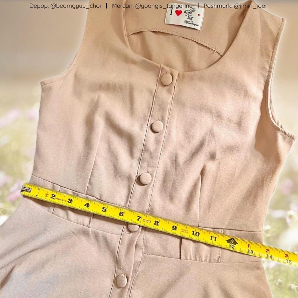 Beige vintage dress ✨ - Picture 4 of 5